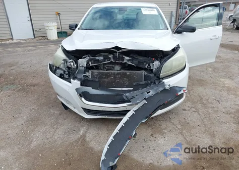 2015 Chevrolet Malibu 1Fl z USA, uszkodzony, nr VIN 1G11A5SL0FF113872